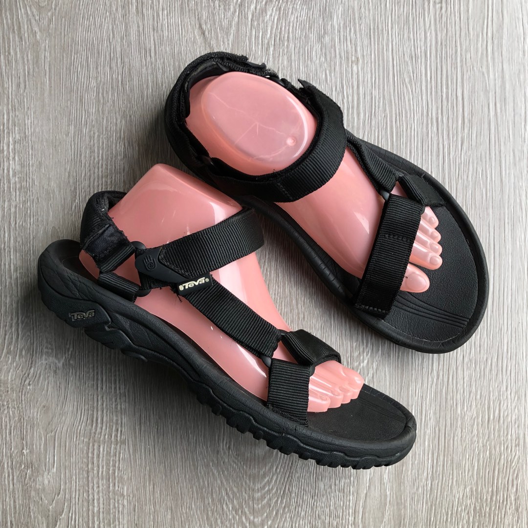 TEVA SANDEL 8 uk Men s Fashion Footwear Sneakers on Carousell