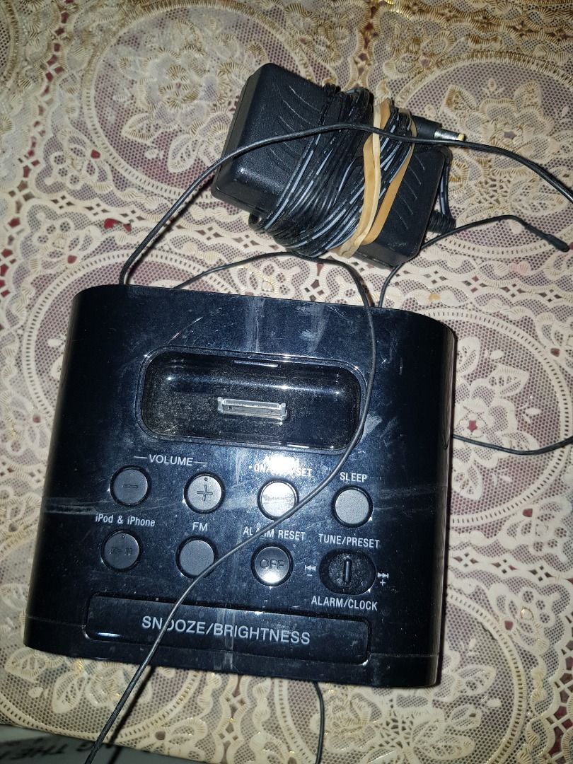 Sony, FM Clock Radio, Battery Operated on Carousell