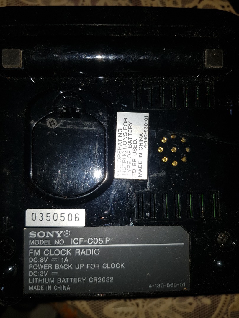 Sony, FM Clock Radio, Battery Operated on Carousell
