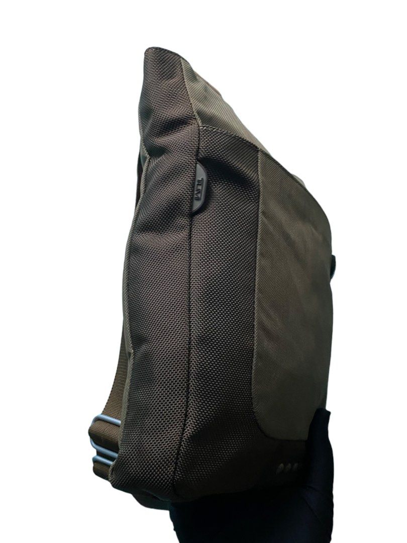 TUMI SLING BAG, Men's Fashion, Bags, Sling Bags on Carousell