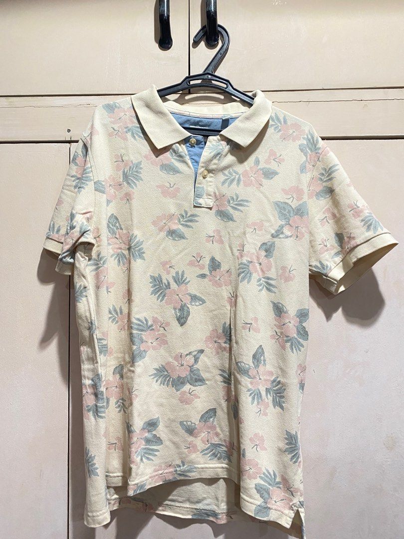 Uniqlo deals floral polo