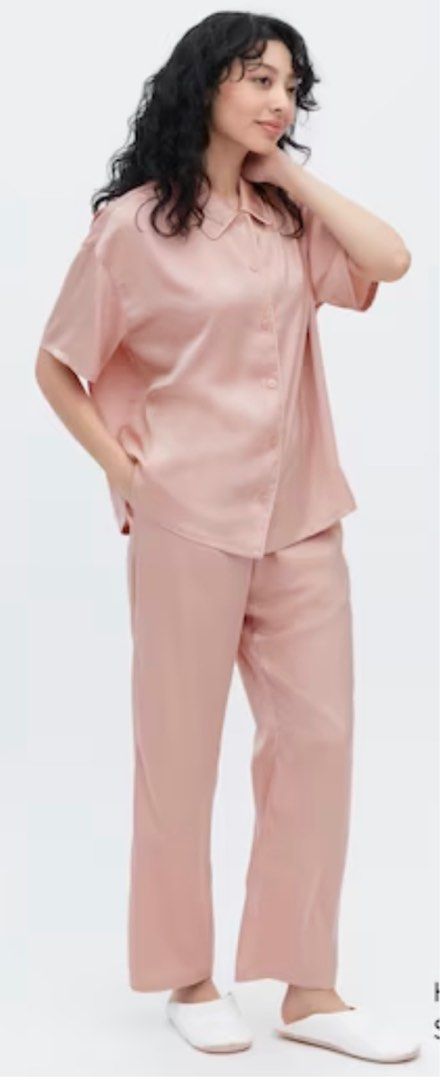 Uniqlo silk pajamas cheap
