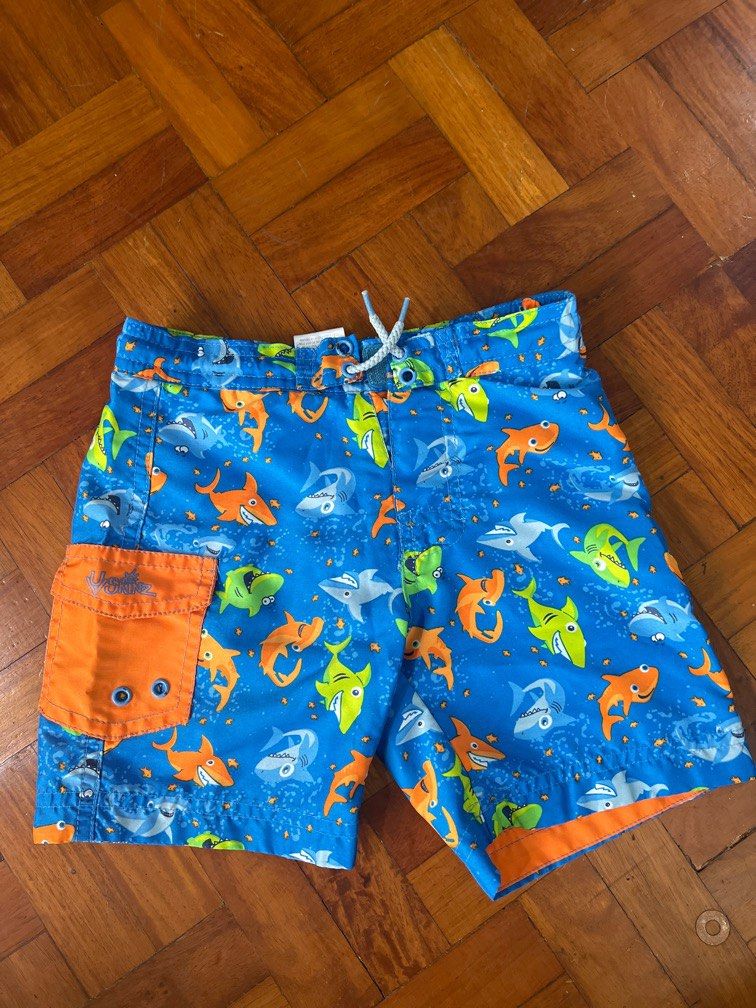 UV Skinz rash guard and shorts set 3T on Carousell