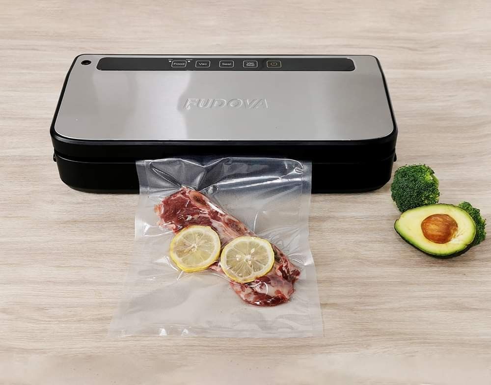 Vacuum sealer heavy duty with built in bag cutter on Carousell