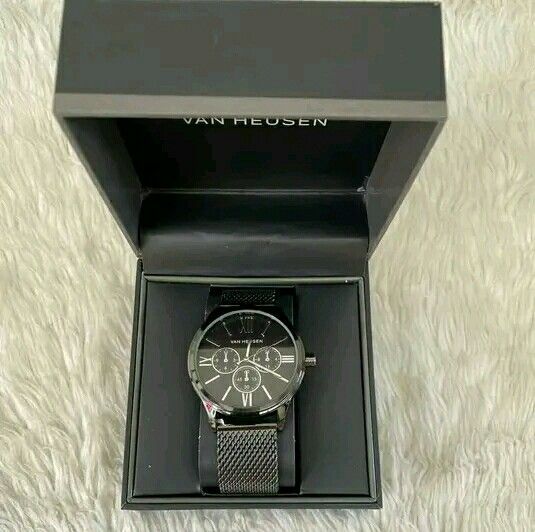 Van heusen store stainless steel watch