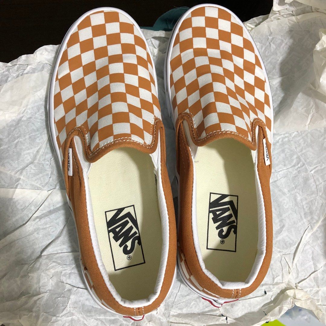 meerkat checkered vans