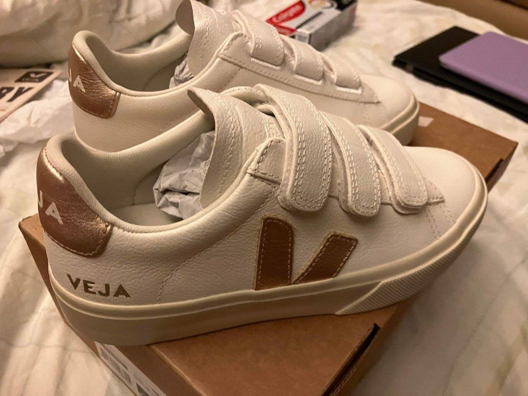 Rose gold veja new arrivals