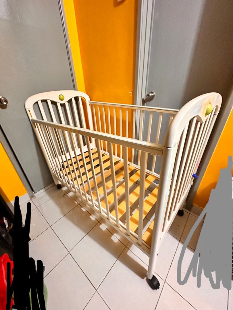 Vintage Baby Cot, Babies & Kids, Baby Nursery & Kids Furniture, Cots