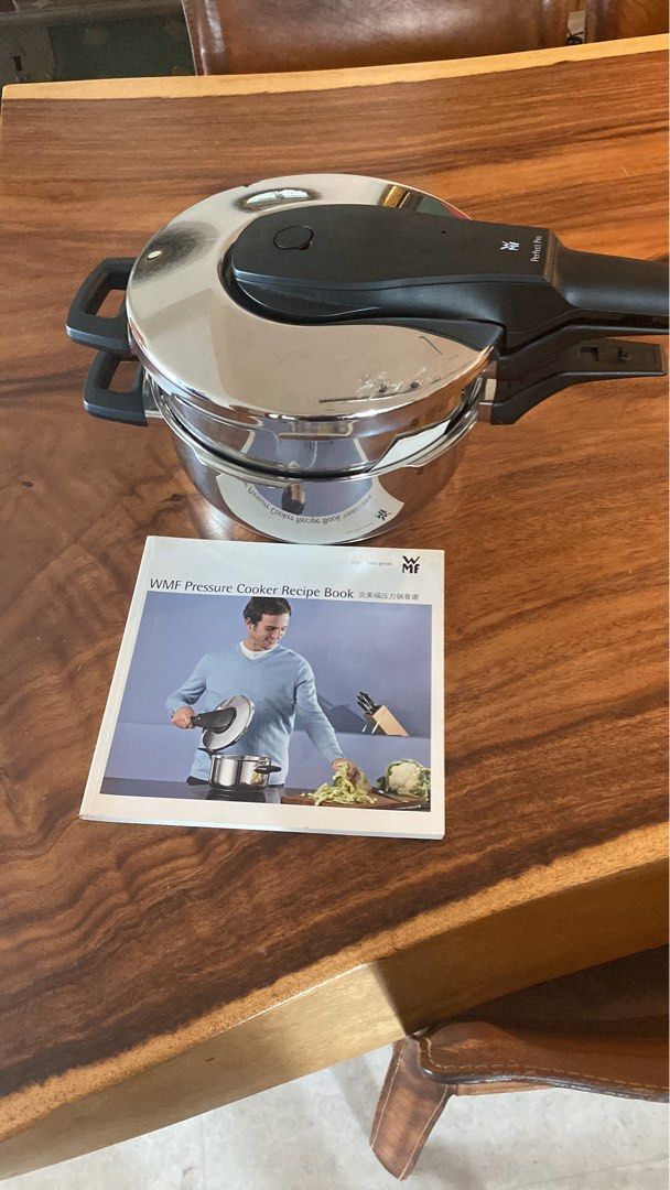 WMF pressure cooker perfect pro, Furniture & Home Living, Kitchenware