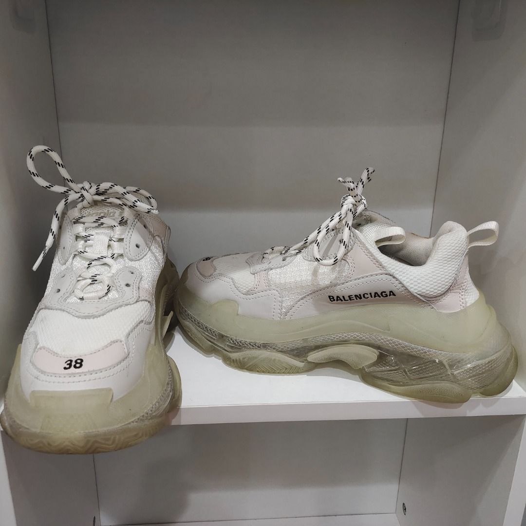 WOMEN S TRIPLE S SNEAKER CLEAR SOLE IN WHITE