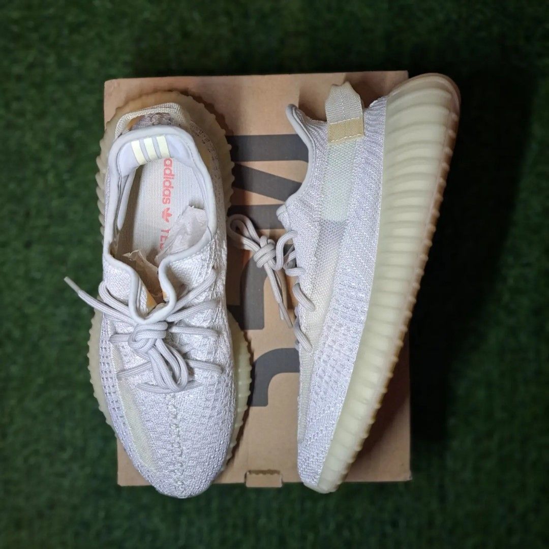 Yeezy Boost 350 v2 Light 8.5 US Men s Fashion Footwear