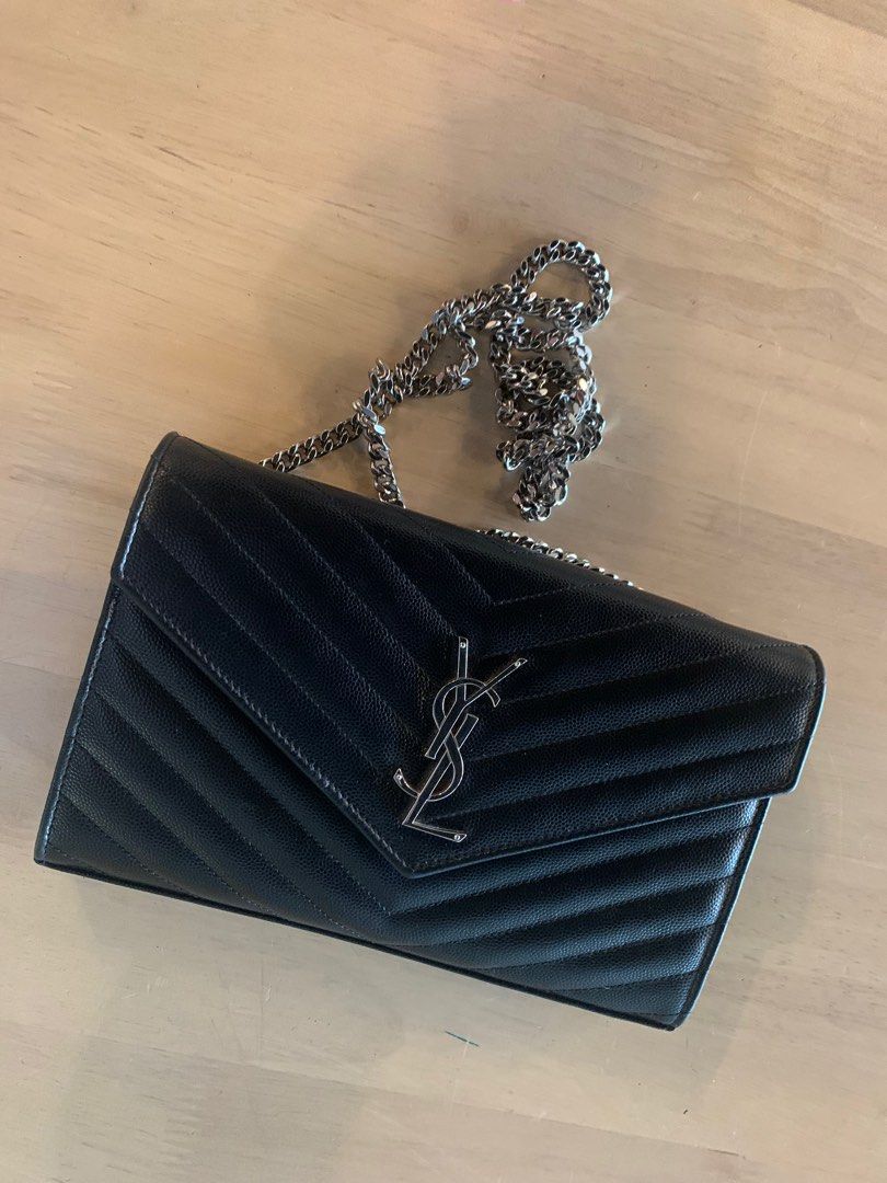 YSL Wallet on Chain on Carousell