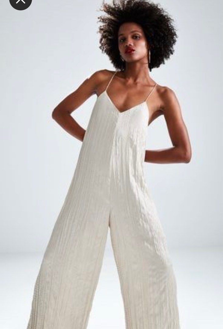 Zara Jumpsuit Women s Fashion Dresses Sets Jumpsuits on Carousell