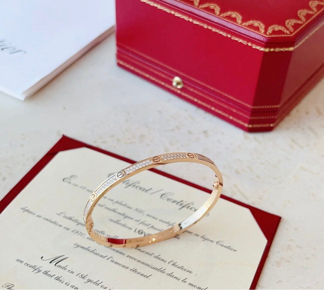 Cartier slim discount love bracelet