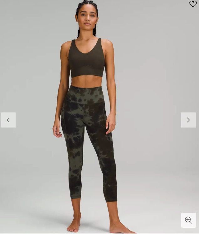 8] lululemon In Alignment Longline Bra Light Support, B/C Cup, Women's  Fashion, Activewear on Carousell