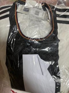 （分類：）位於 。 由 popovich 提交（商品編號 1236243058，圖片 1）。簡介： 。