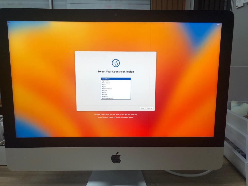 Apple iMac 21.5 Inch 4K, Computers & Tech, Desktops on Carousell