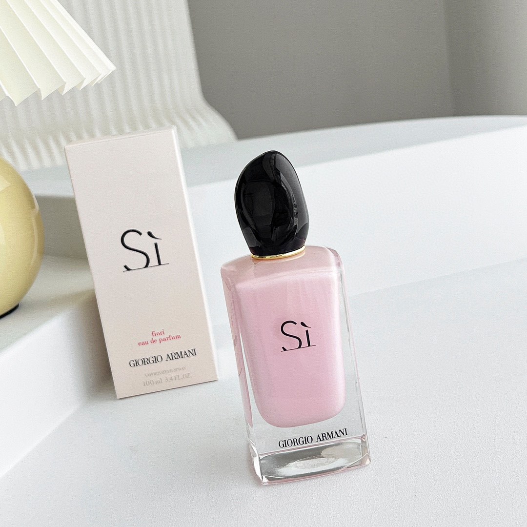 Pink si perfume store