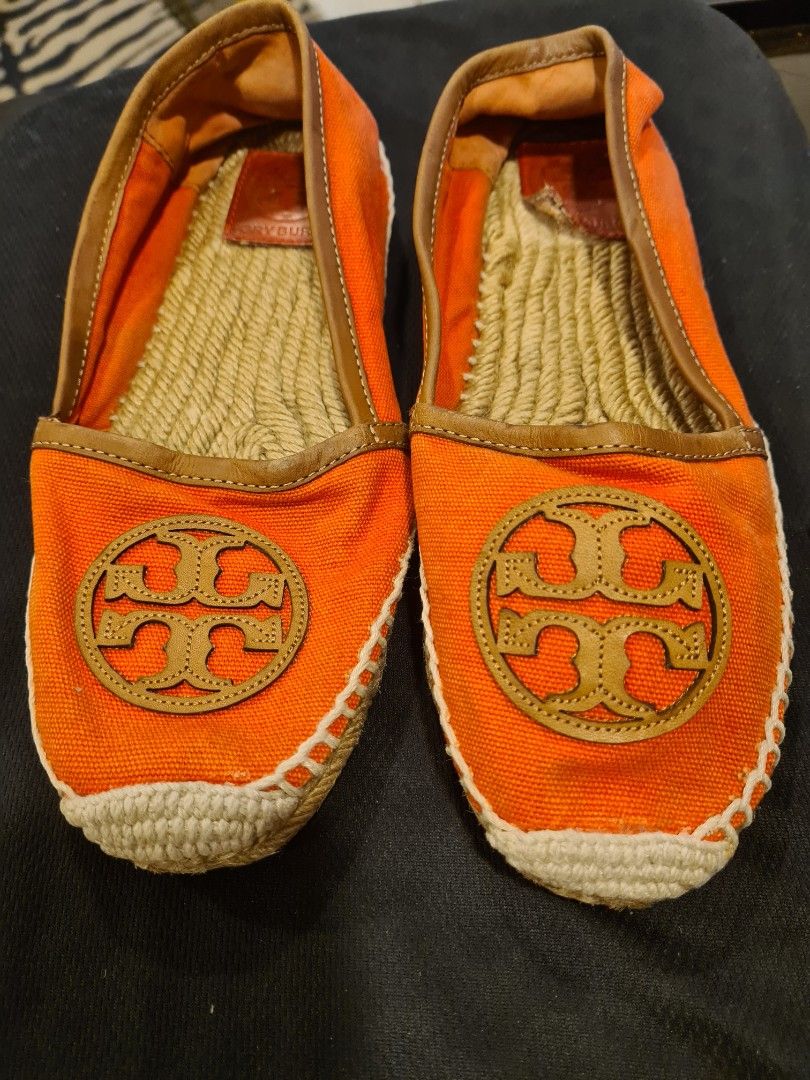 Authentic Tory Burch espadrilles Women s Fashion Footwear Flats on Carousell