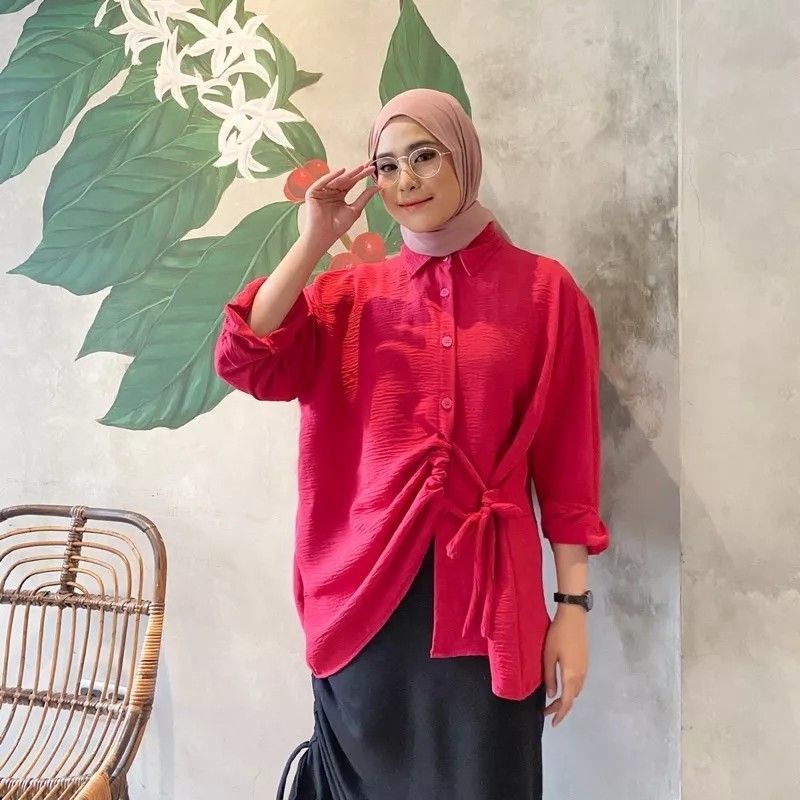 ootd kemeja crinkle hijab