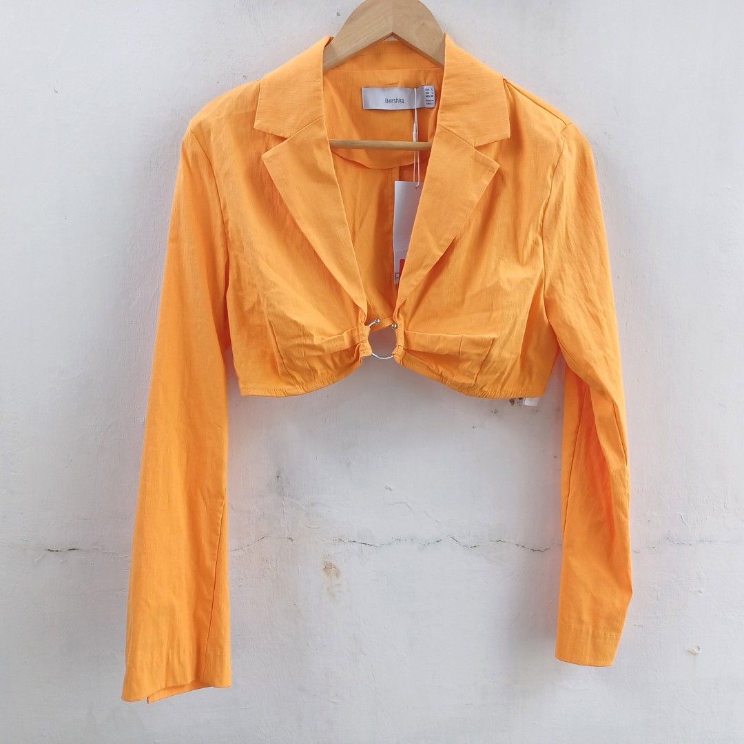 BERSHKA WOMAN CROPPED BLAZER WITH PIERCING DETAIL BARU ASLI ORIGINAL
