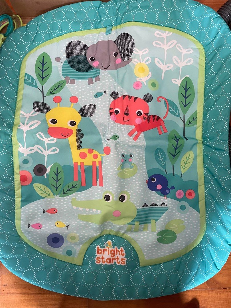 Bright starts top splashin safari