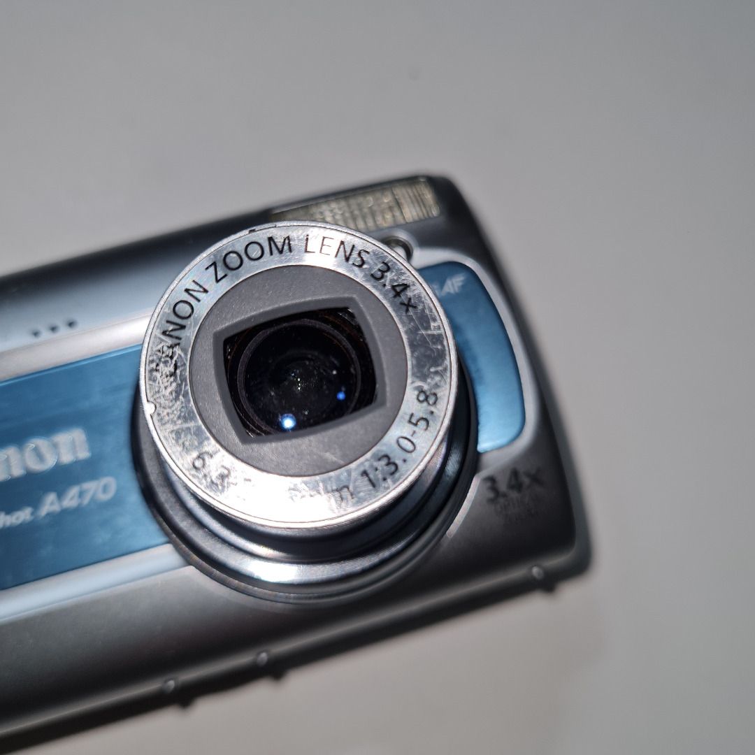 Canon PowerShot A470 (broken, for design / collection only