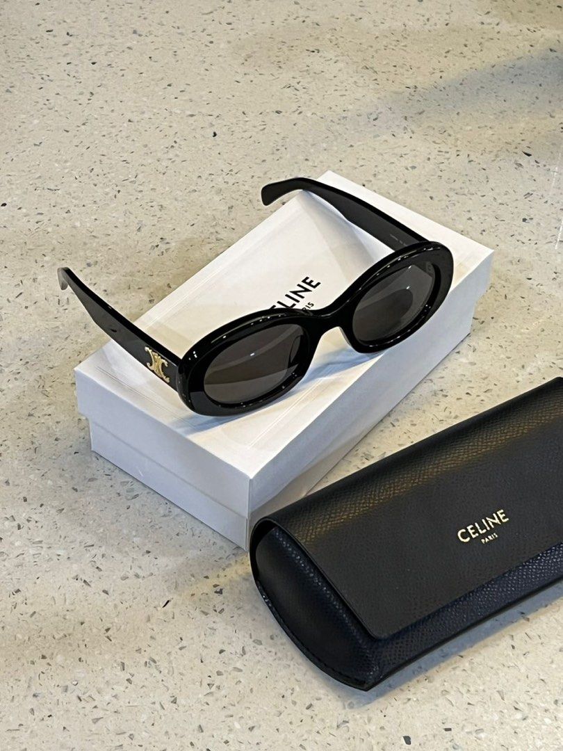 Mua Kính Mát Celine Butterfly Sunglasses CL40198F 01A Màu Đen - Celine -  Mua tại Vua Hàng Hiệu h056610