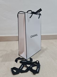 Chanel white vintage dustbags, Luxury, Accessories on Carousell