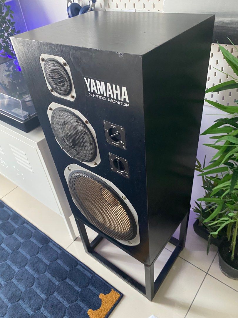 Cheapest Yamaha NS1000M with stand for sale