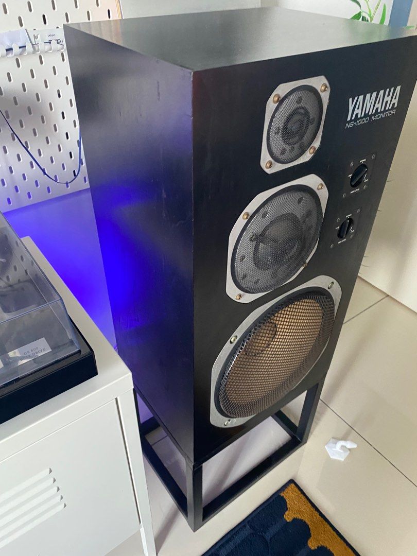 Cheapest Yamaha NS1000M with stand for sale
