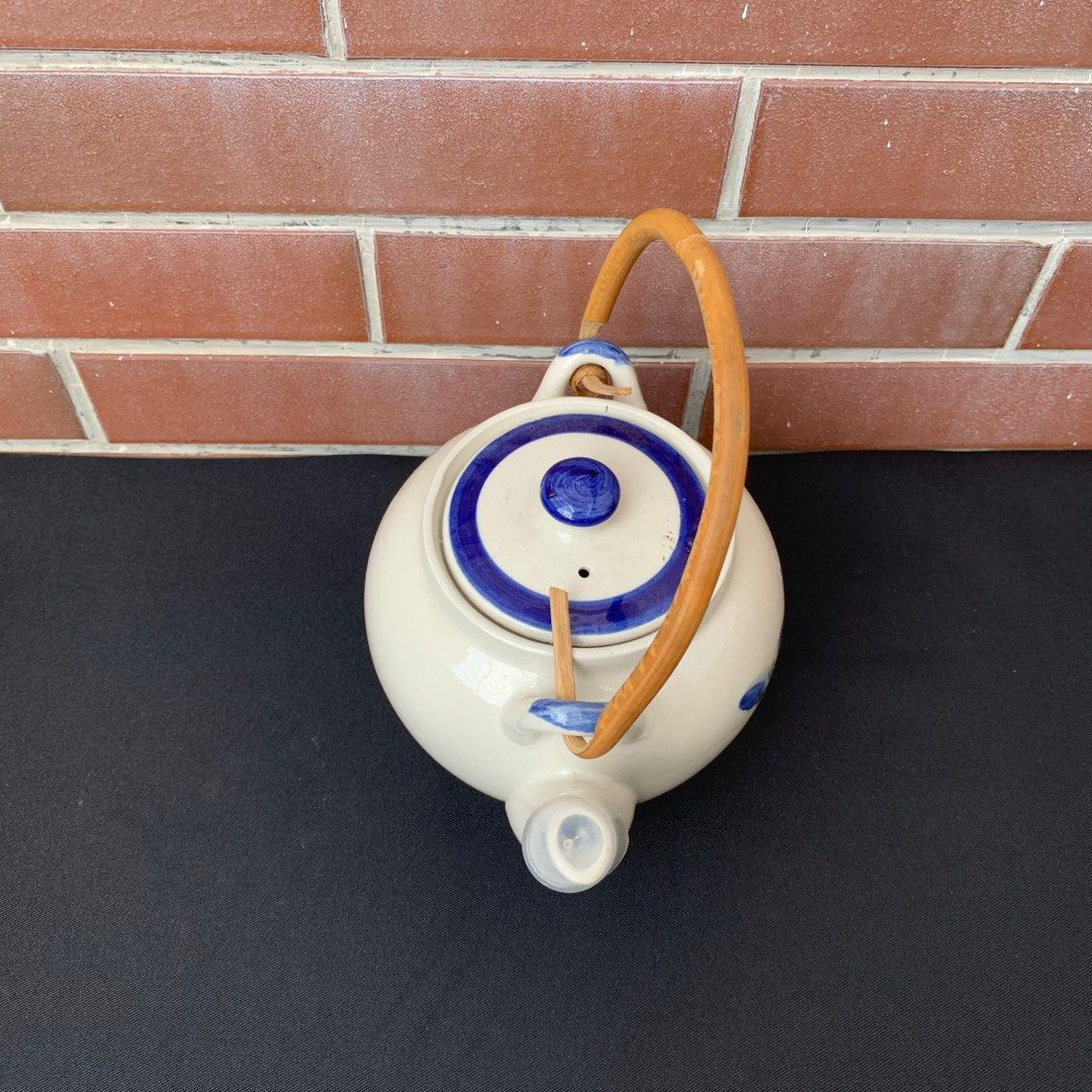 CHINESE TEA POTS, Furniture & Home Living, Kitchenware & Tableware