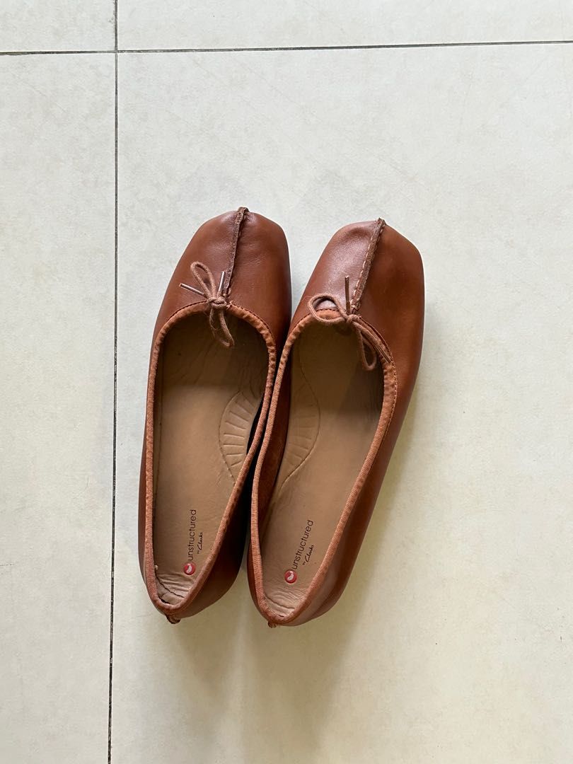 Clarks flats sale brown