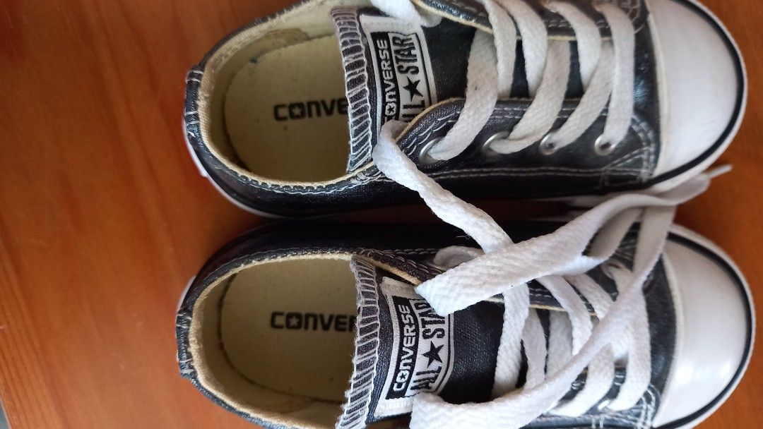 Converse uk infant size 8 hot sale
