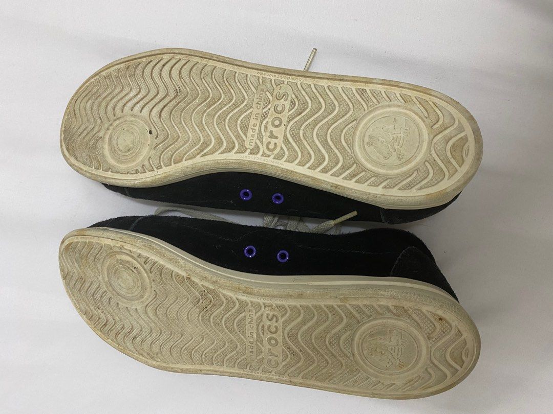 Crocs suede 2025