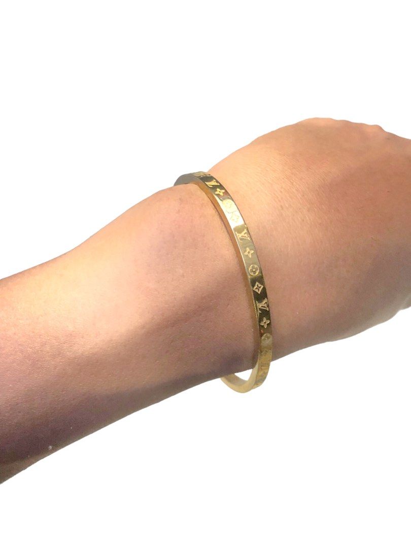 🔥🔥Cute LOUIS Elegant Gold Bracelet, Accessories Carousell