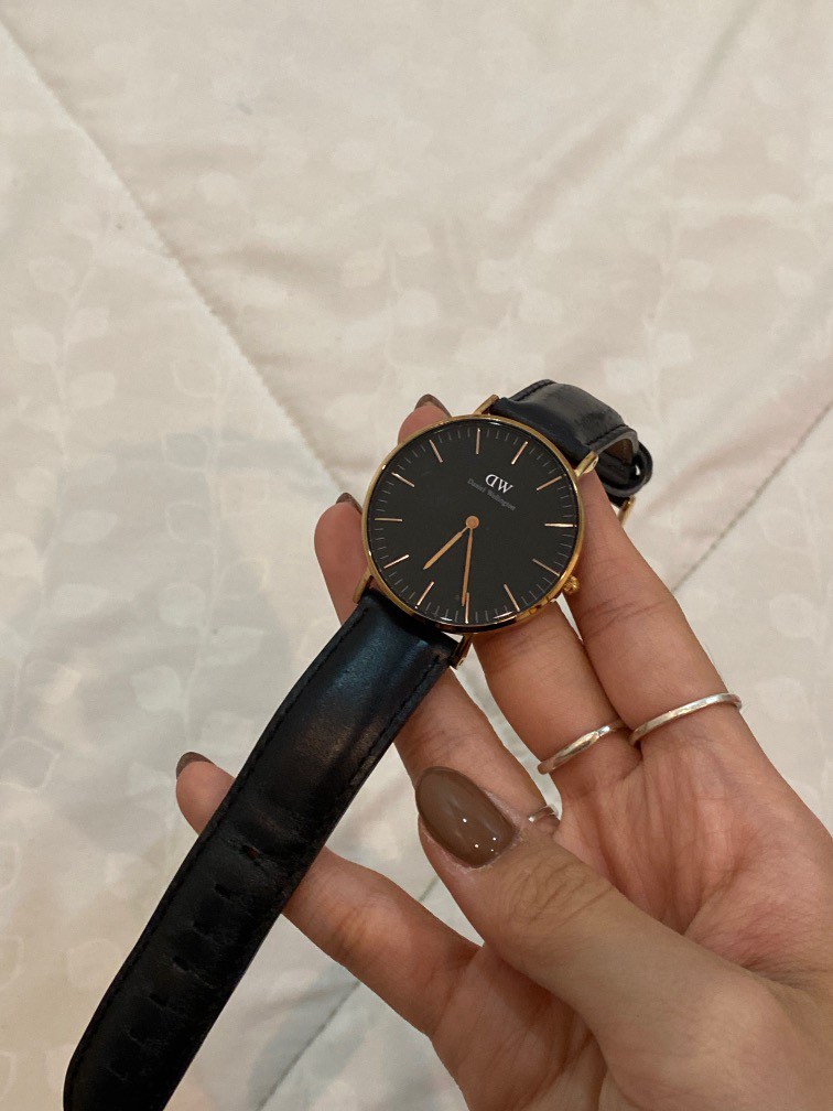 Daniel wellington black leather watch sales