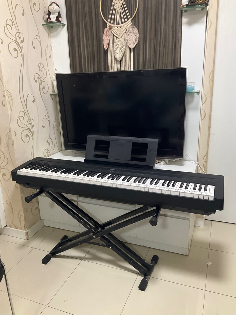 Digital Piano Yamaha P45B (baru 1 tahun pakai), Musik & Media, Alat di