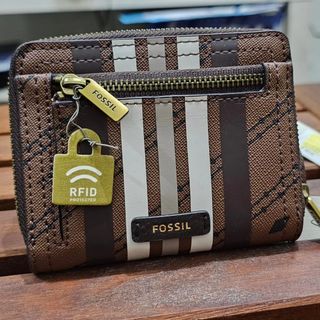 (Kategori: ) berada di . Dikirim oleh clothwind (ID iklan 1236349778, Gambar 1). Deskripsi: .