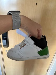 （分類：）位於 。 由 ferrrrfer 提交（商品編號 1236247023，圖片 1）。簡介： 。