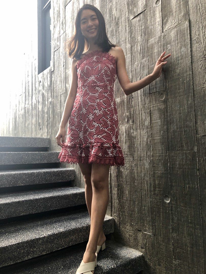 FAYTH RED LACE MINI DRESS