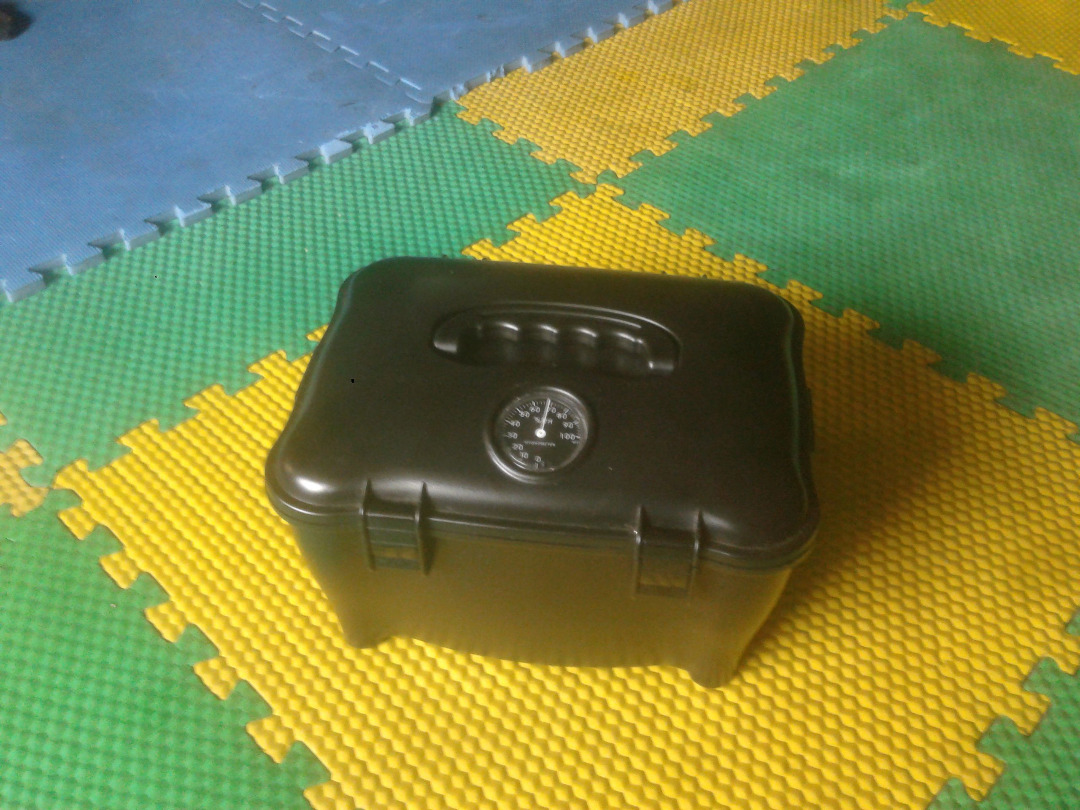 Free Dry/Dehumidifying Box, Photography, Photography Accessories, Dry