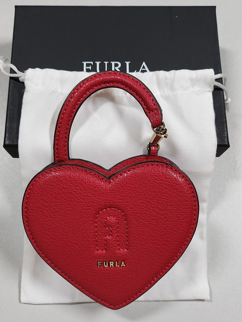 Red best sale heart purse