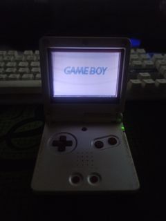 Gameboy Advance SP: Famicom Edition