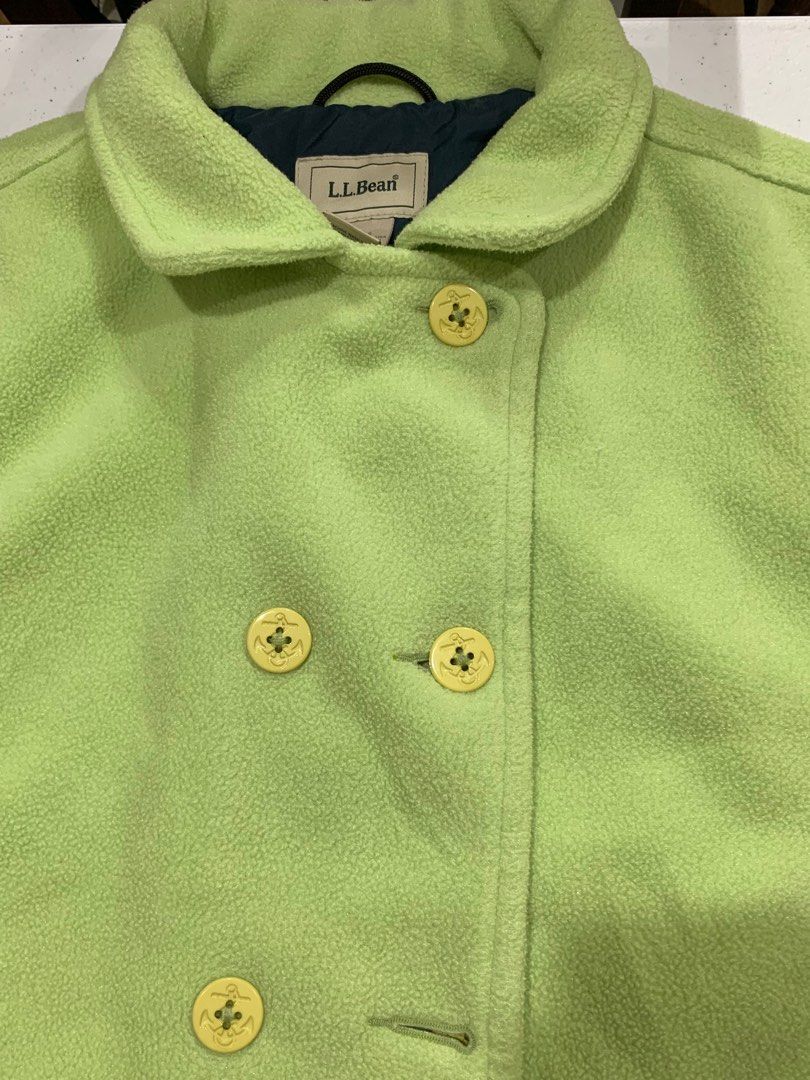 Girls LL Bean green jacket for cold weather (Category: Babies & Kids Fashion) located in Quezon City. Submitted by herprelovedd (Listing ID 1236359906, Image 3). Description: .