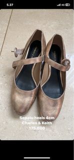 Gold shoes