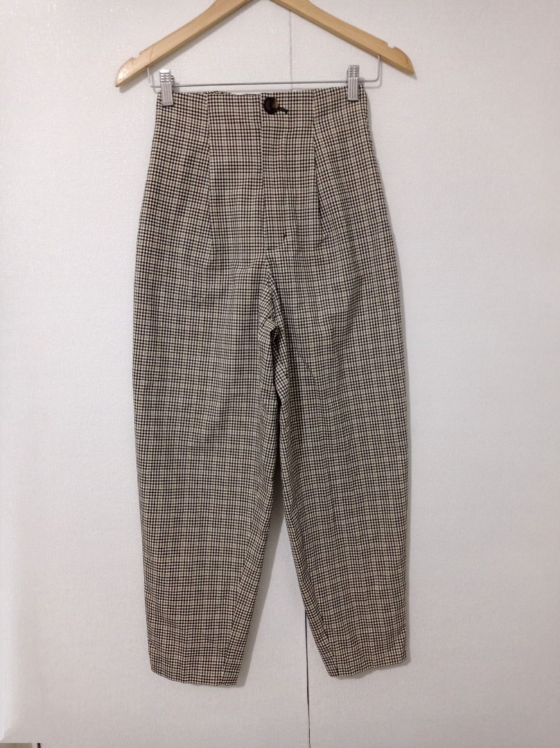 GU by Uniqlo Women Plaid Brown Soft Pants on Carousell