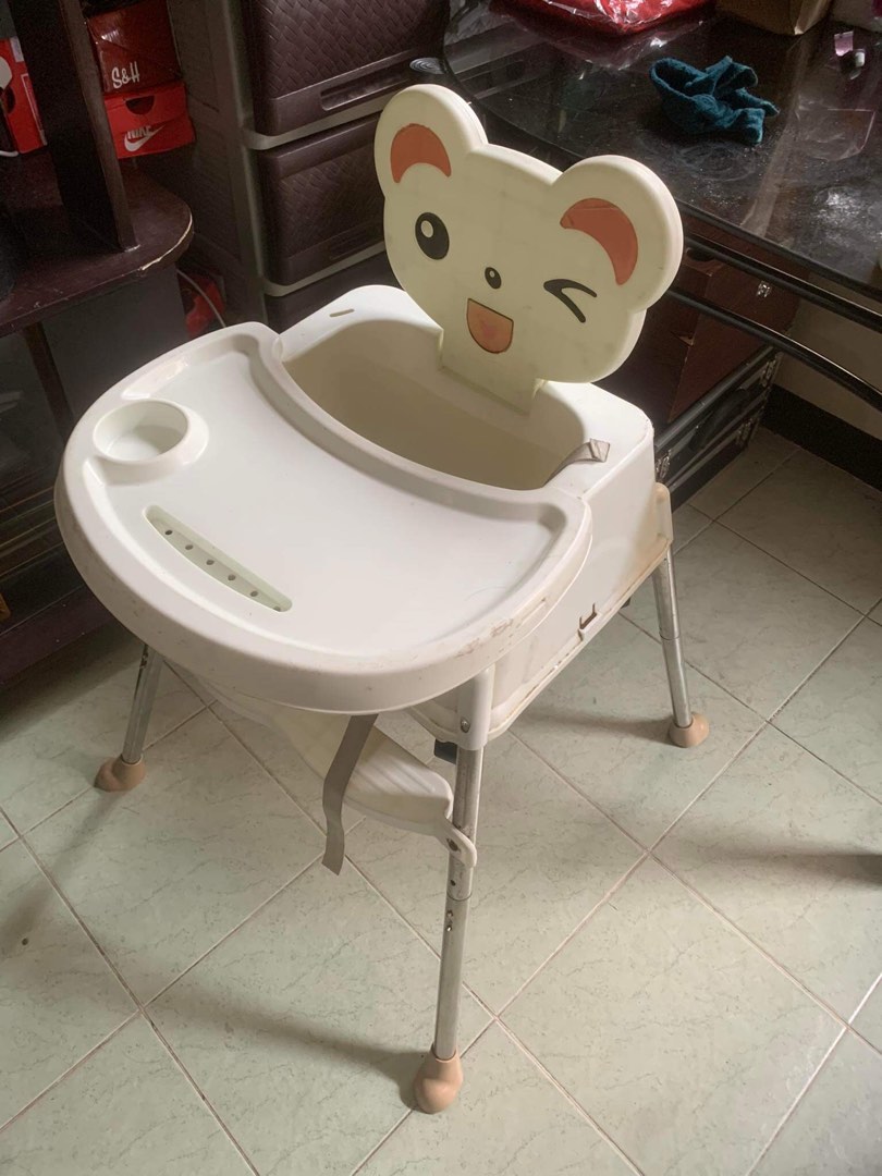 High chair (preloved) on Carousell