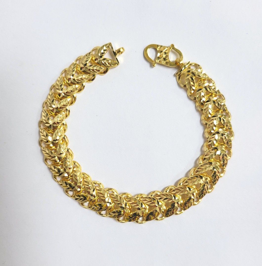 Hollow Gold Bracelet, Women's Fashion, Jewelry & Organisers, Bracelets