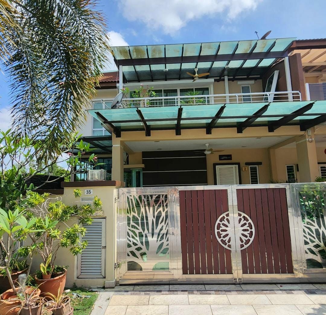 HOUSE For SALE AMPANG Area!!! House SemiD Cluster corner lot Ampang